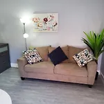 Habitacion Privada Cerca De Todo